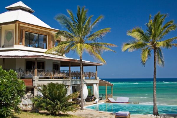 7-Day Kenya Safari and Beach Holiday